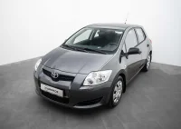 Toyota Auris 1.4 71kW thumbnail