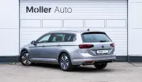 Volkswagen Passat 157kW thumbnail
