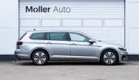 Volkswagen Passat 157kW thumbnail