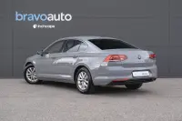 Volkswagen Passat Business DSG 1.5 110kW thumbnail