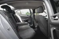 Volkswagen Passat Business DSG 1.5 110kW thumbnail