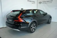 Volvo V90 Cross Country B4 AWD 2 145kW thumbnail