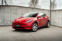 Tesla Model Y   Long Range Dual Motor AWD 378kW thumbnail