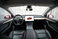 Tesla Model Y   Long Range Dual Motor AWD 378kW thumbnail