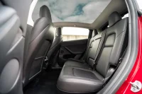 Tesla Model Y   Long Range Dual Motor AWD 378kW thumbnail