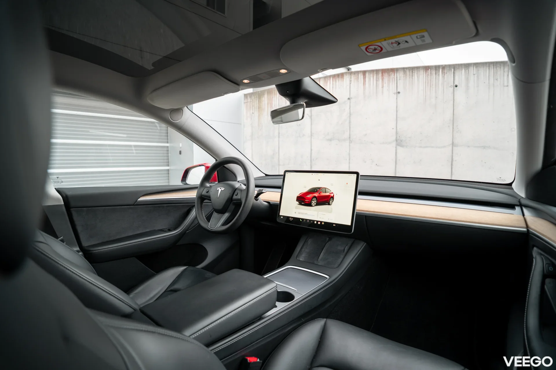 Tesla Model Y   Long Range Dual Motor AWD 378kW