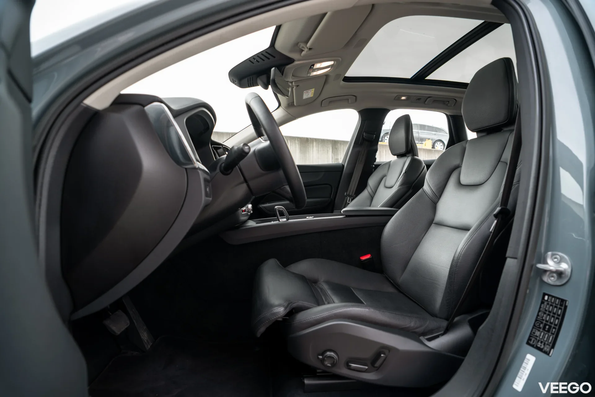 Volvo XC60 2.0 145kW