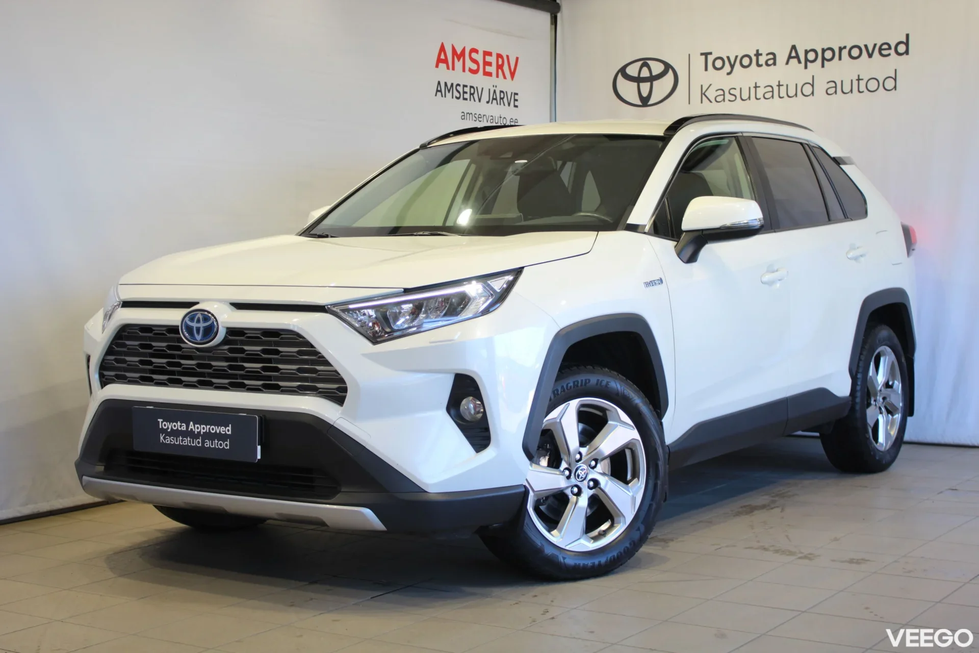 Toyota RAV4 Luxury Plus 2.5 131kW