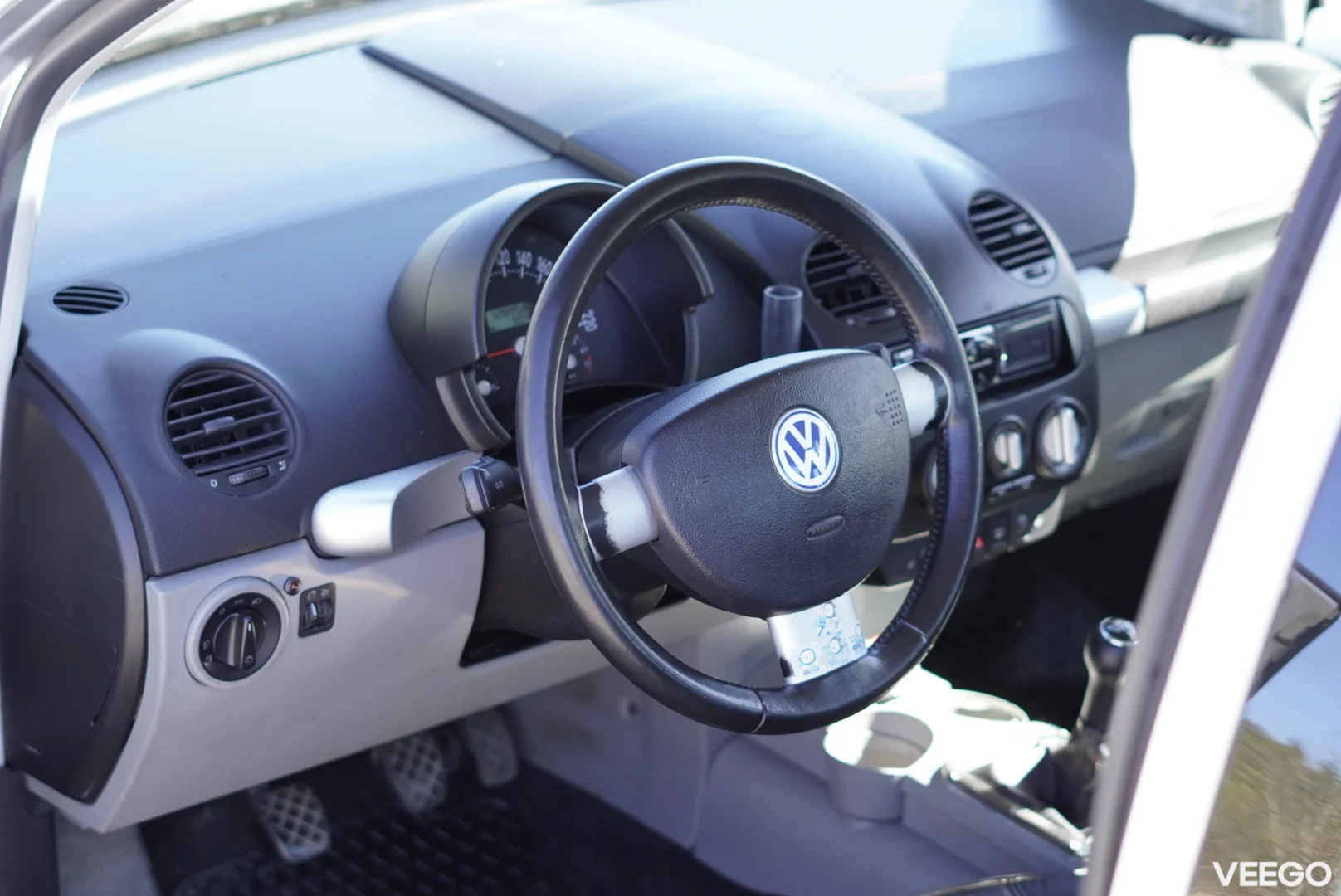 Volkswagen New Beetle 2.0 85kW