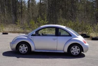 Volkswagen New Beetle 2.0 85kW thumbnail