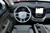 Volvo XC90 AWD 7K B&W 4C ULTRA BRIGHT XENIUM INTELLI SAFE PRO MY26 2 335kW thumbnail