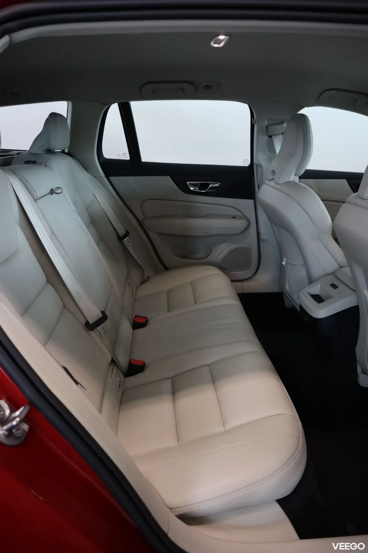 Volvo V60 145kW
