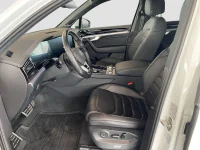 Volkswagen Touareg 210kW thumbnail