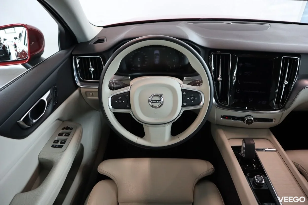 Volvo V60 145kW