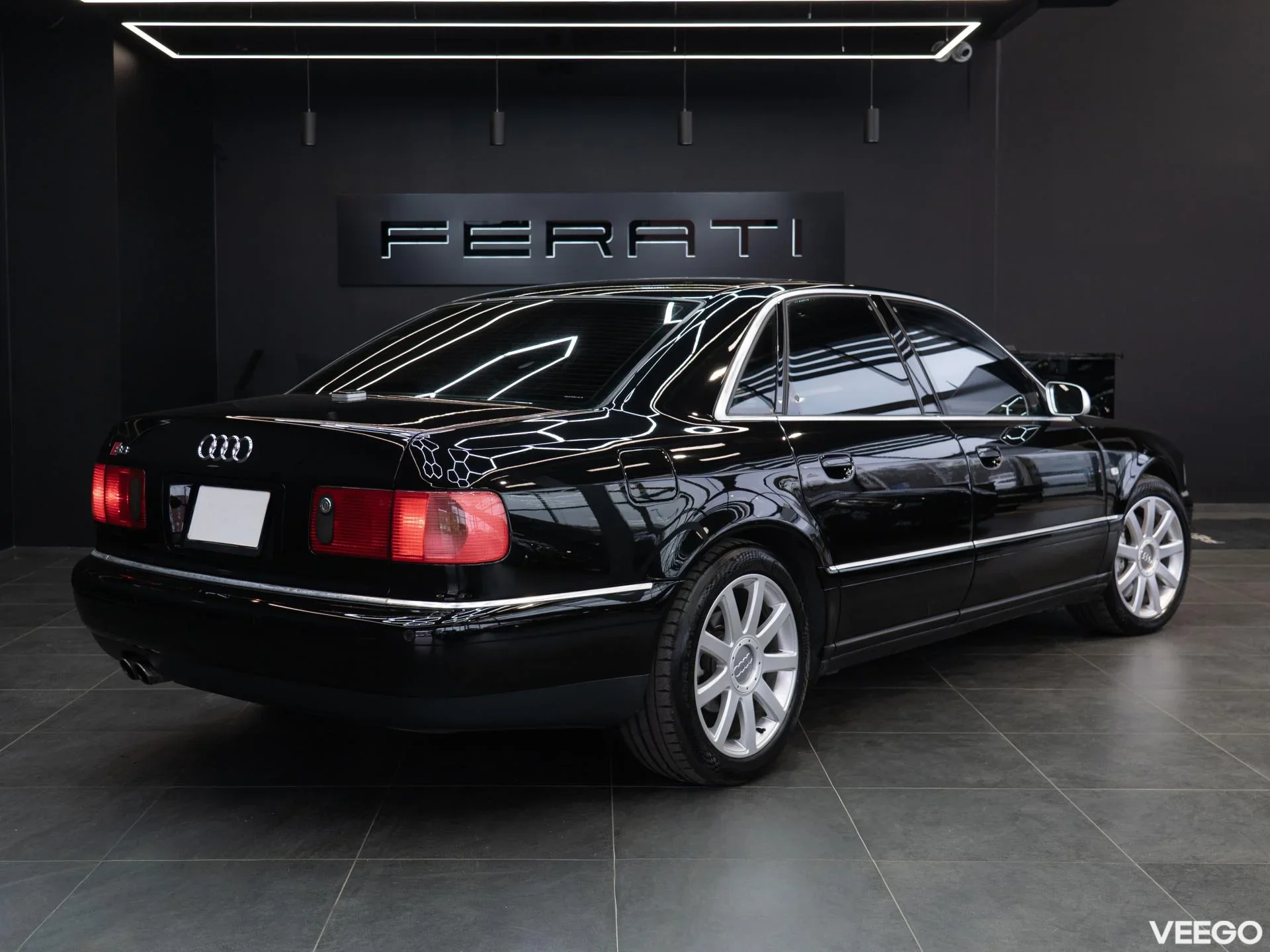Audi S8 4.2 265kW