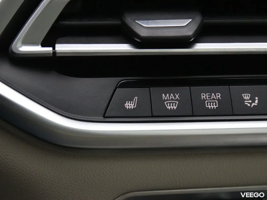 BMW X5 3 195kW