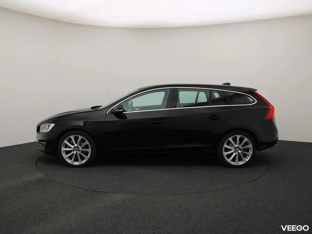 Volvo V60 2.4 212kW