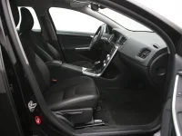 Volvo V60 2.4 212kW thumbnail