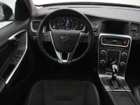 Volvo V60 2.4 212kW thumbnail