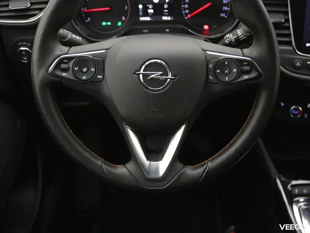 Opel Crossland X 1.2 81kW