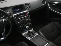Volvo V60 2.4 212kW thumbnail