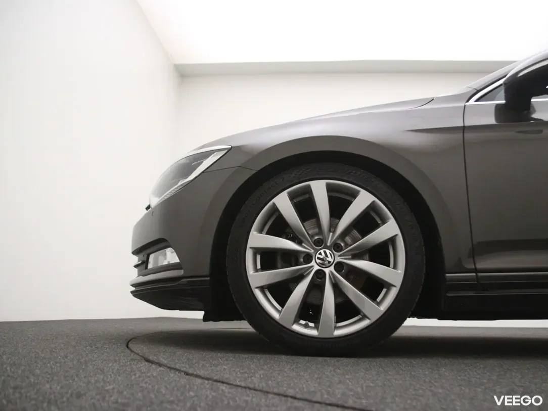 Volkswagen Passat 1.6 88kW