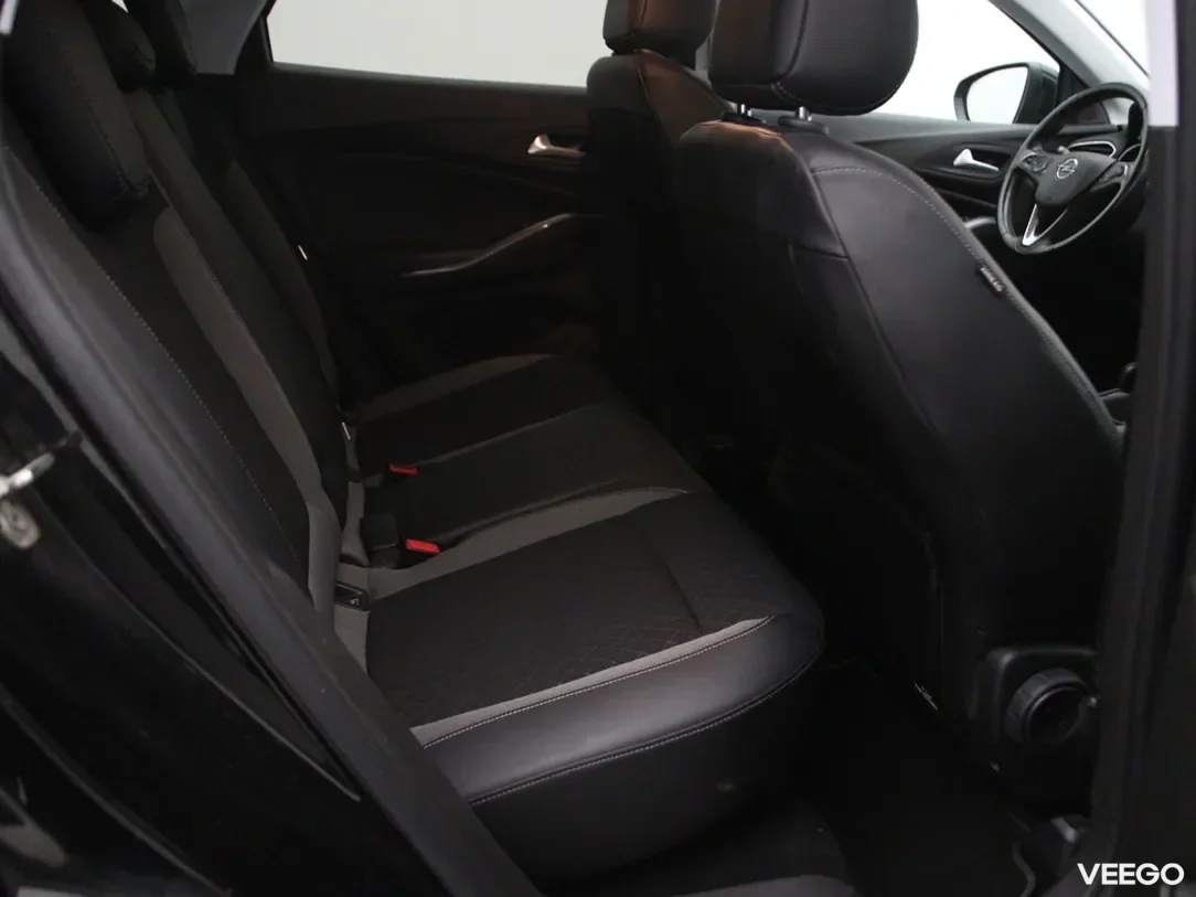Opel Grandland X 1.2 96kW