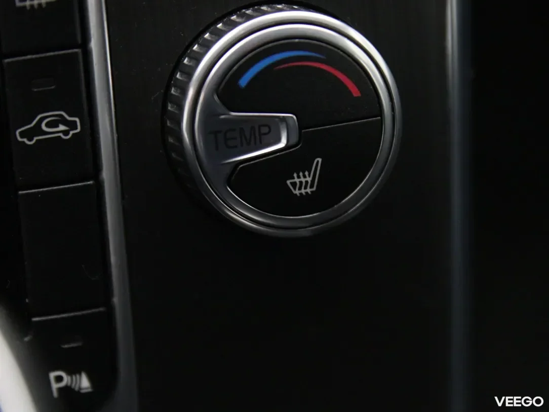 Volvo V60 2.4 212kW