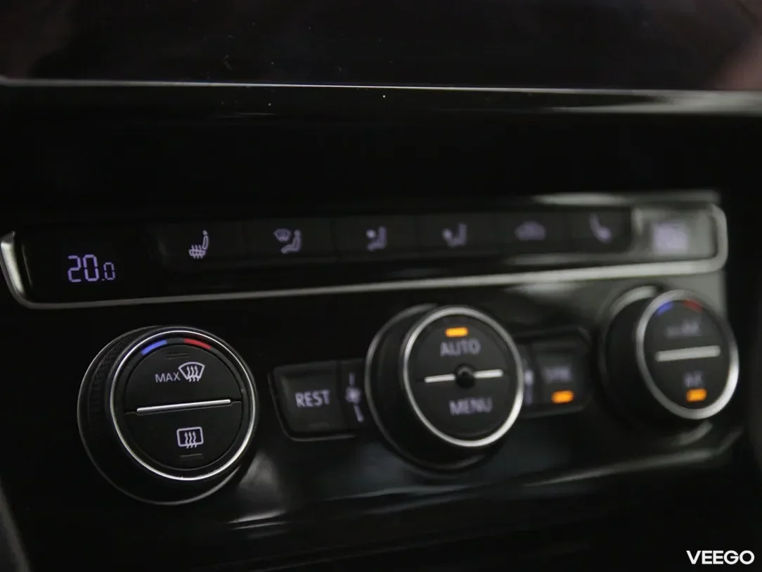 Volkswagen Passat 1.6 88kW