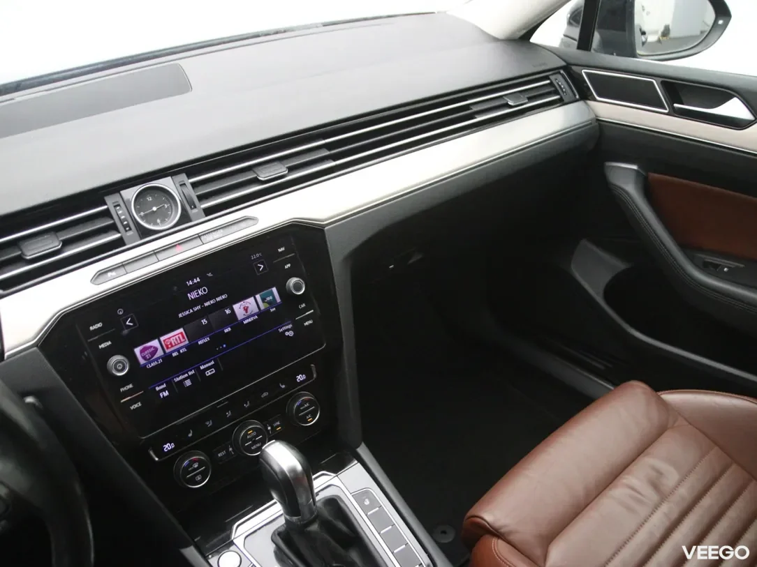 Volkswagen Passat 1.6 88kW
