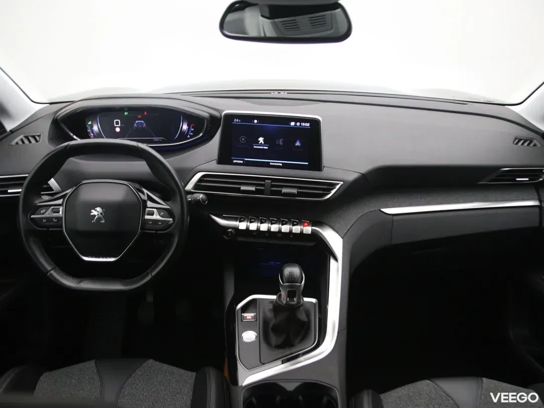 Peugeot 5008 1.2 96kW