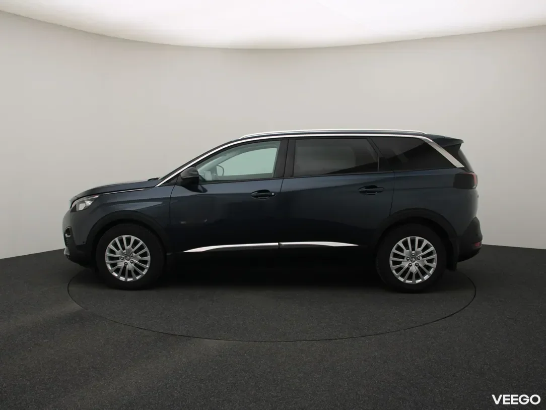 Peugeot 5008 1.2 96kW