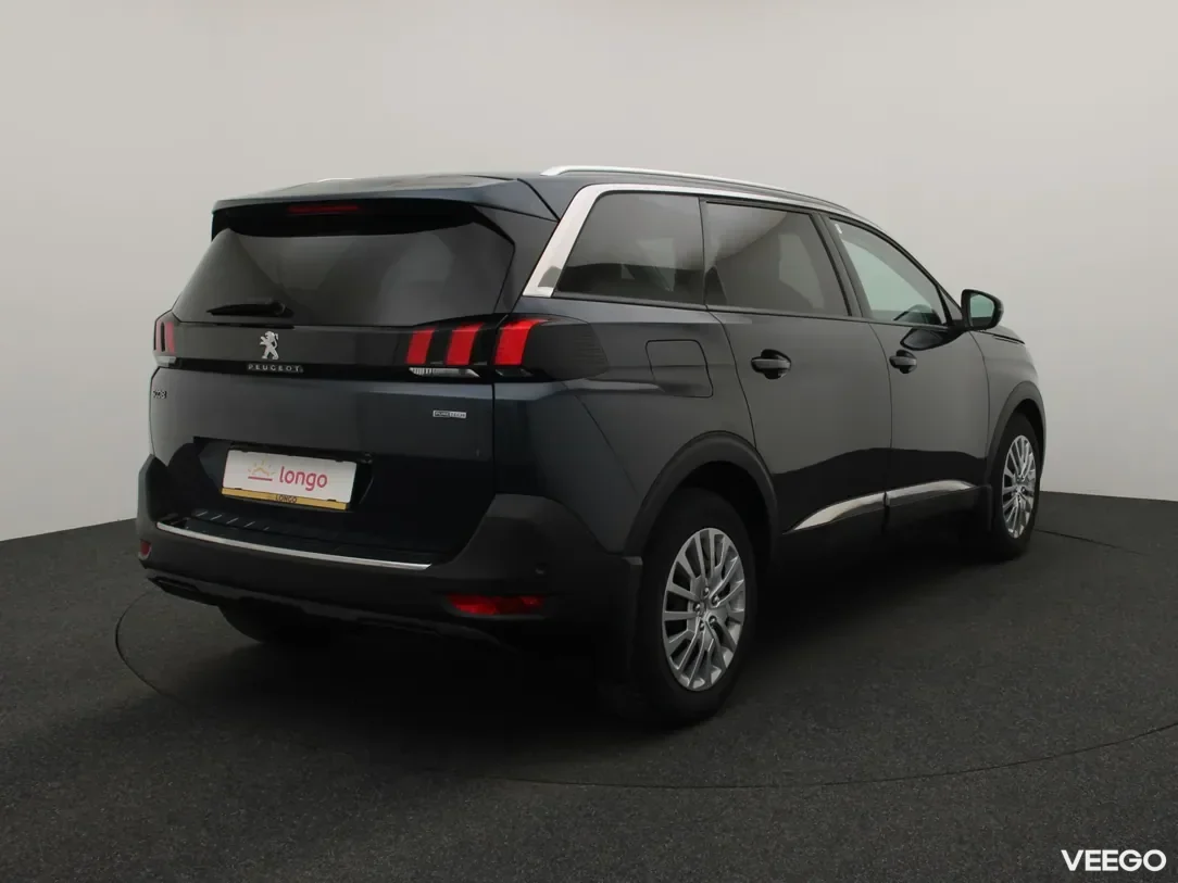 Peugeot 5008 1.2 96kW