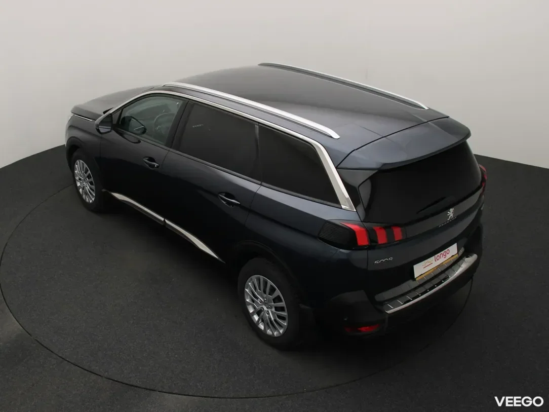 Peugeot 5008 1.2 96kW