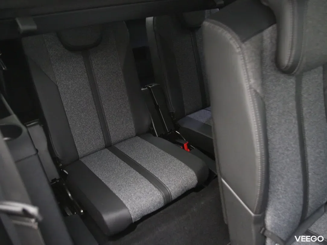 Peugeot 5008 1.2 96kW