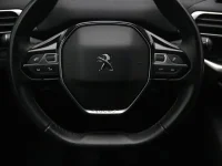 Peugeot 5008 1.2 96kW thumbnail