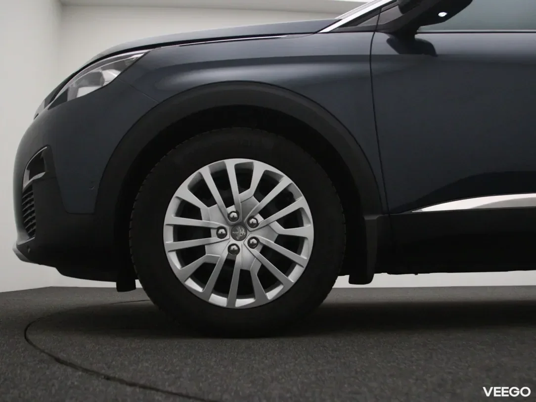 Peugeot 5008 1.2 96kW