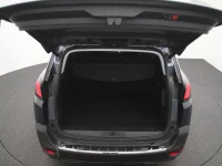 Peugeot 5008 1.2 96kW thumbnail