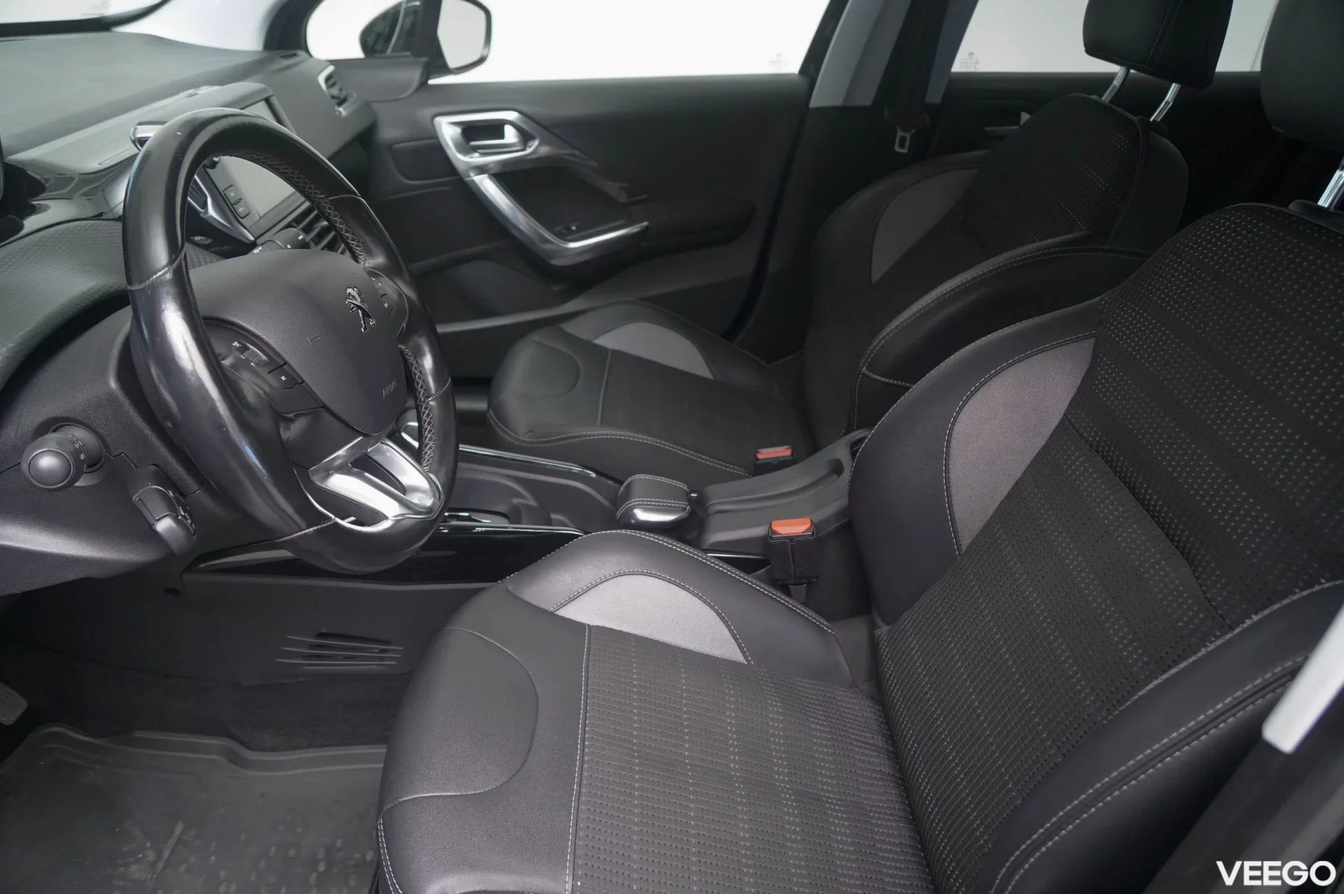 Peugeot 2008 - 1.2 81kW