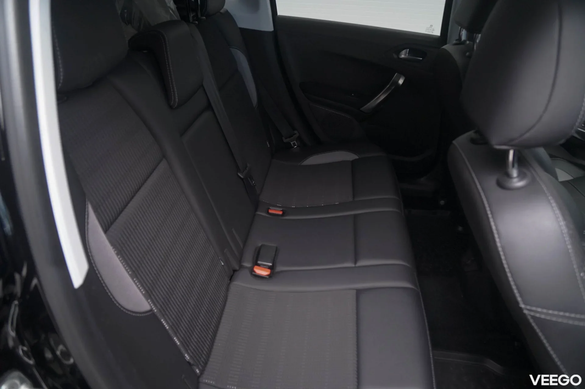 Peugeot 2008 - 1.2 81kW
