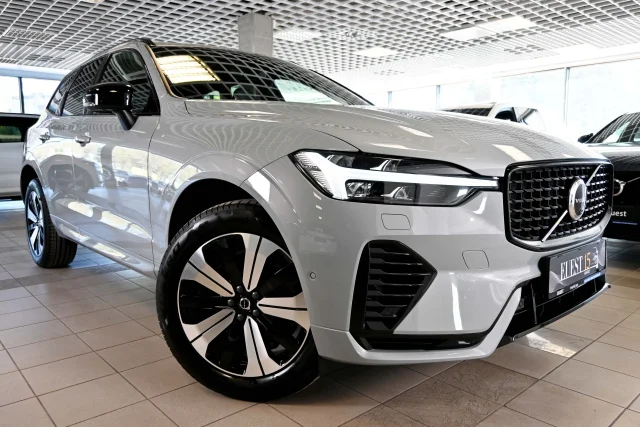 Image of Volvo XC60 AWD H&K DARK PLUS INTELLI MY25 2 293kW