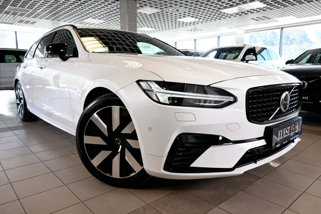 Image of Volvo V90 AWD T6 H&K DARK PLUS INTELLI SAFE PRO 2 293kW