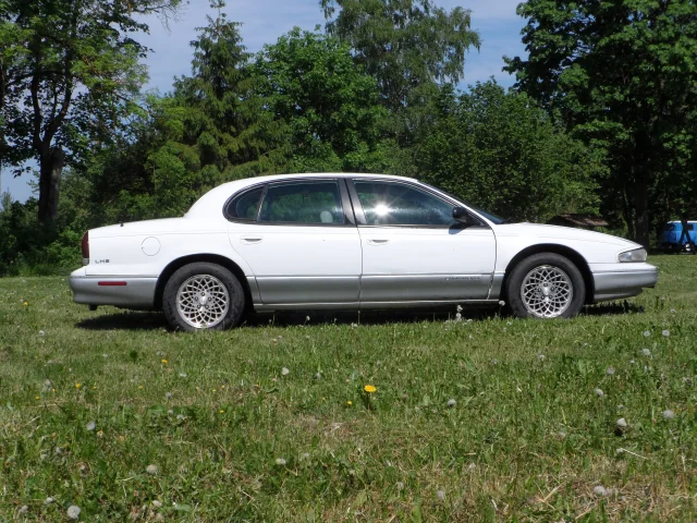 Image of Chrysler LHS 3.5 160kW