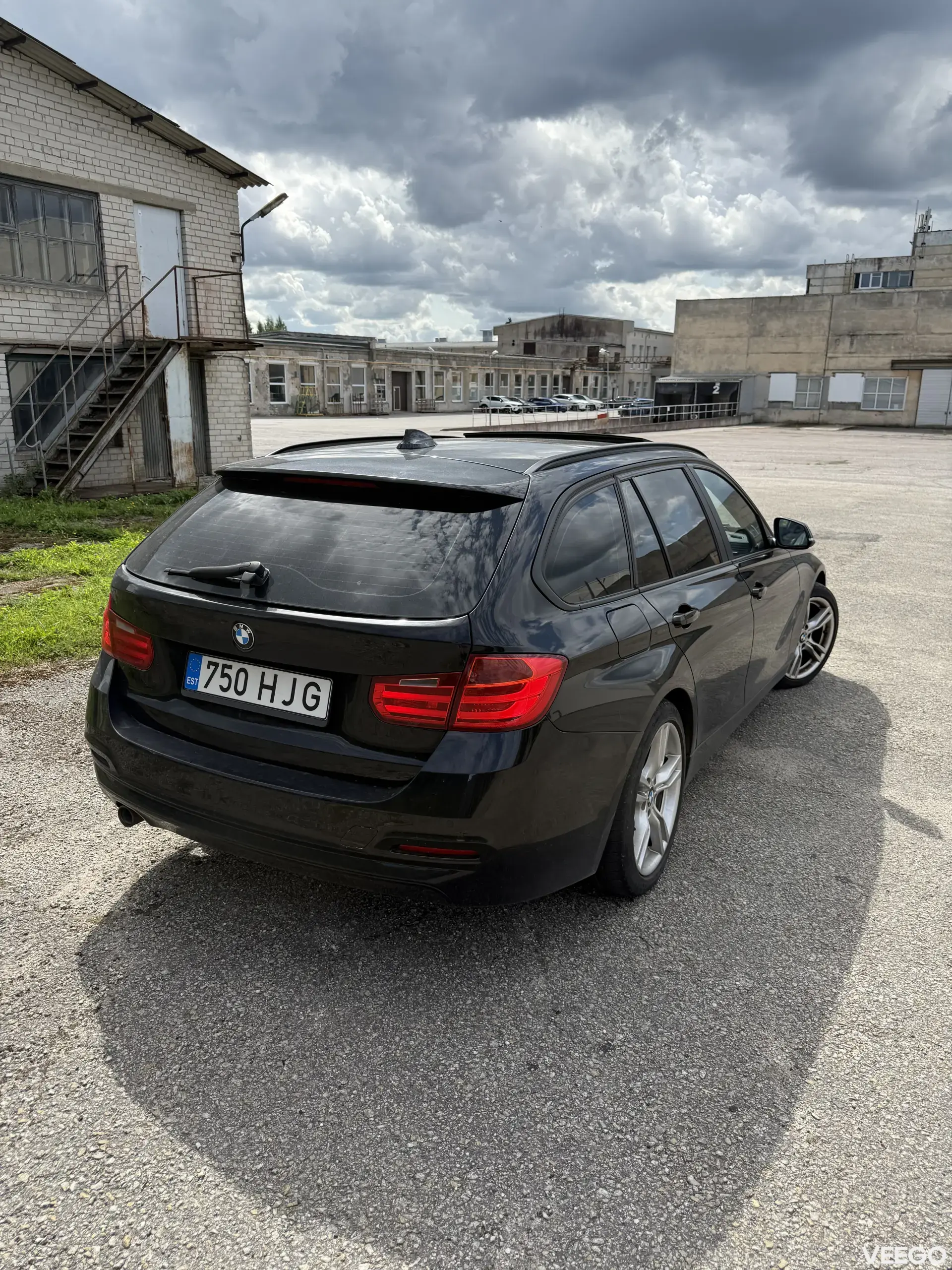 BMW 320 2.0 135kW
