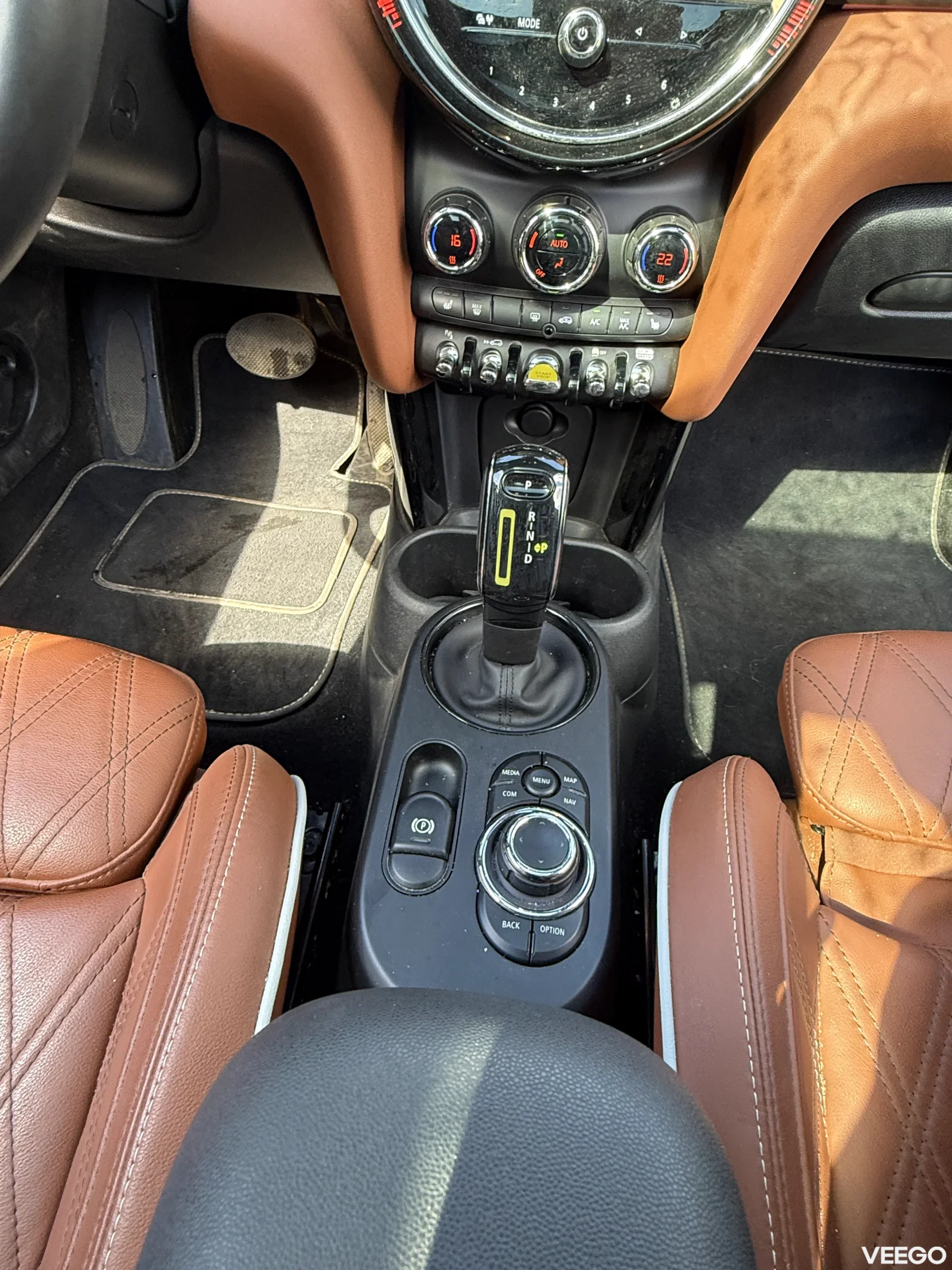 Mini Cooper 0.0 75kW