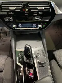 BMW 520 -i M-Sportpakett 135kW thumbnail