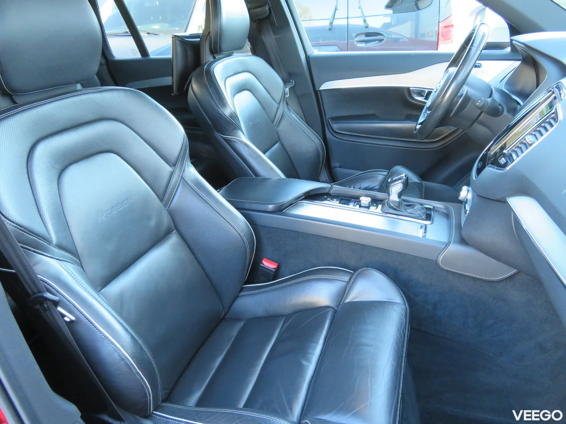 Volvo XC90 2.0 165kW