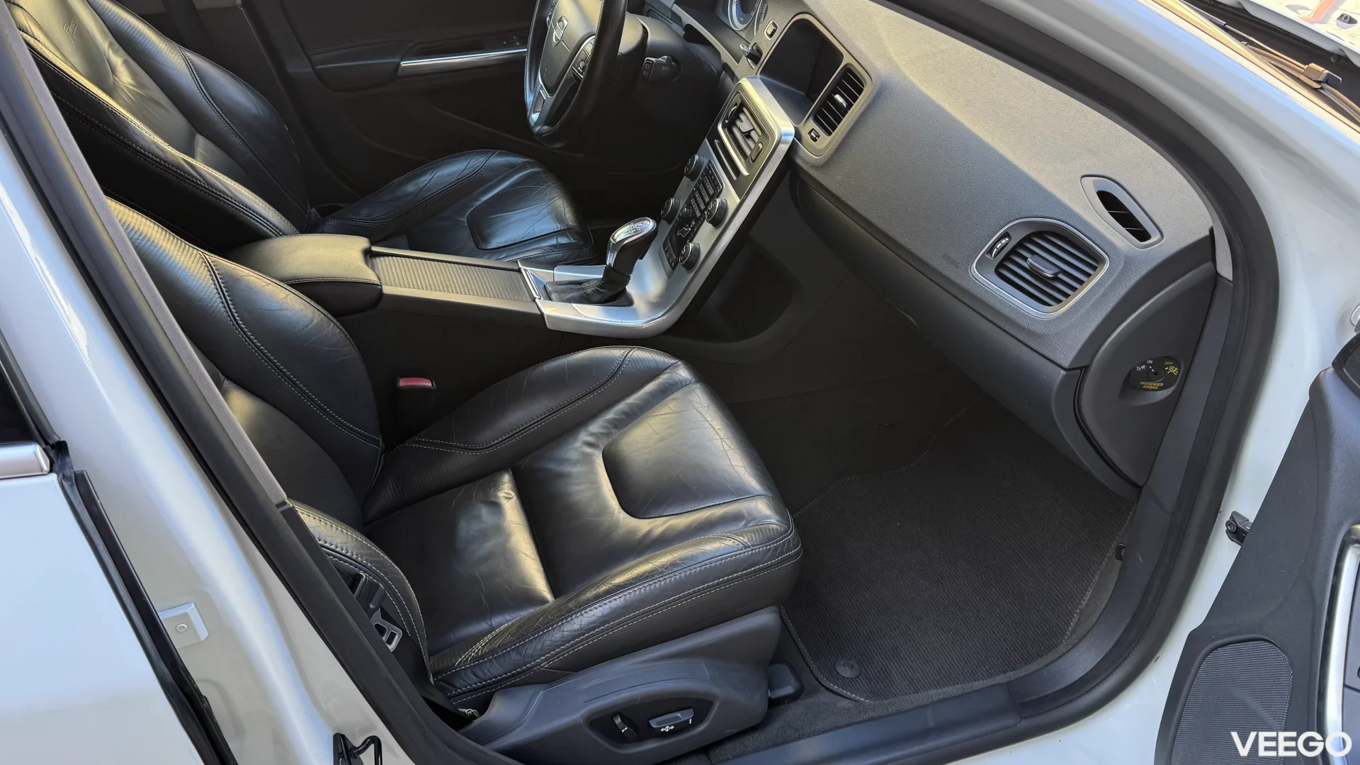 Volvo V60 R Design 2.0 120kW