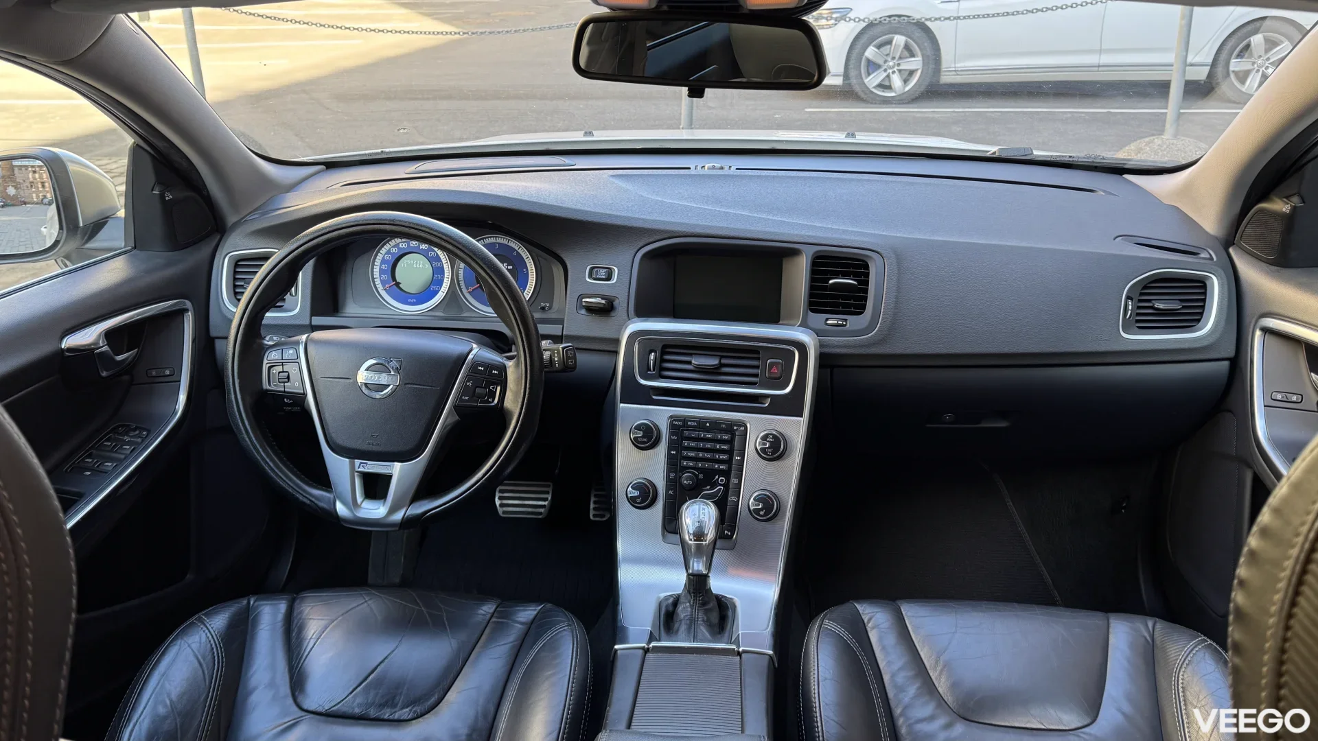 Volvo V60 R Design 2.0 120kW