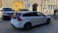 Volvo V60 R Design 2.0 120kW thumbnail